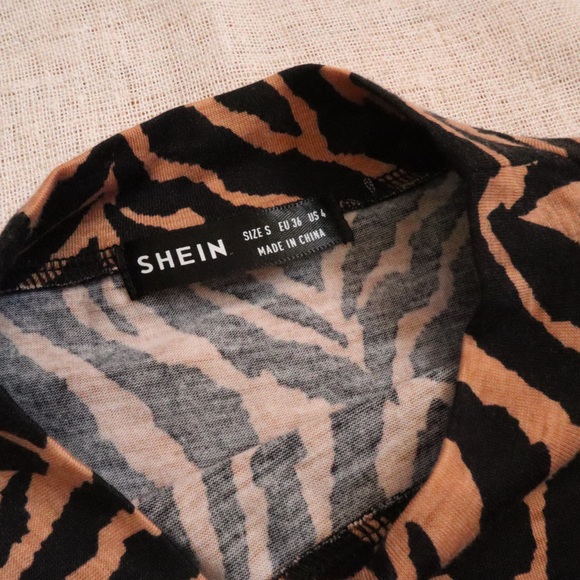 Shein Zebra Mock Neck Crop Top - Picture 5 of 6